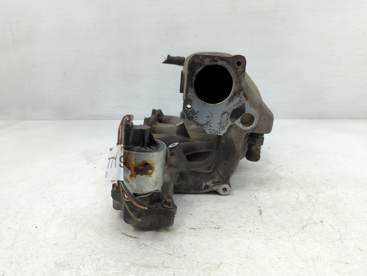 1995-1999 Saturn Sl Air Intake Manifold Fits Fits 1995 1996 1997 1998 1999 OEM Used Auto Parts - Oemusedautoparts1.com