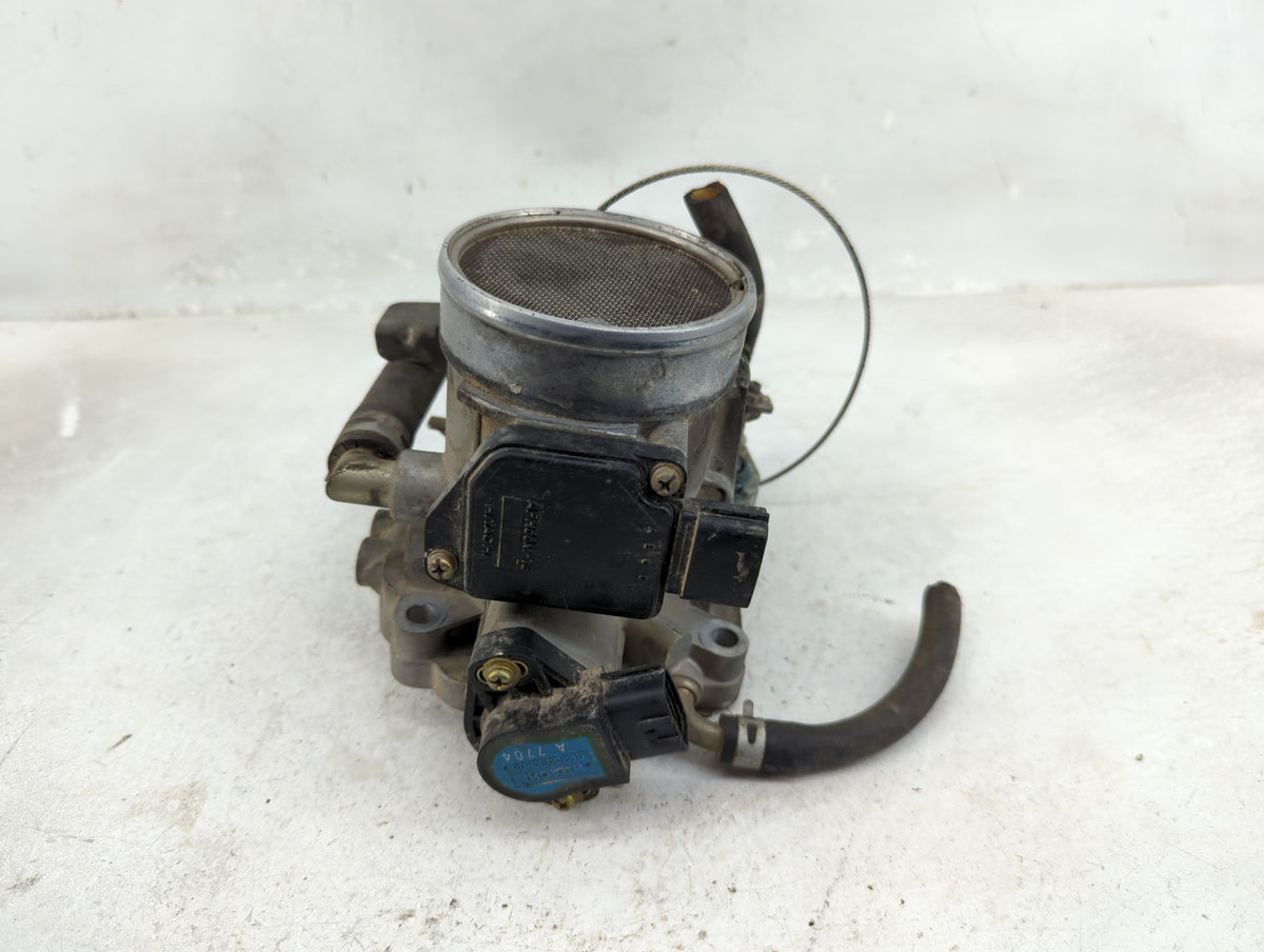 1996-1998 Suzuki Sidekick Throttle Body P/N:7204 AFH55M-13 Fits Fits 1996 1997 1998 1999 2000 2001 2002 OEM Used Auto Parts 
