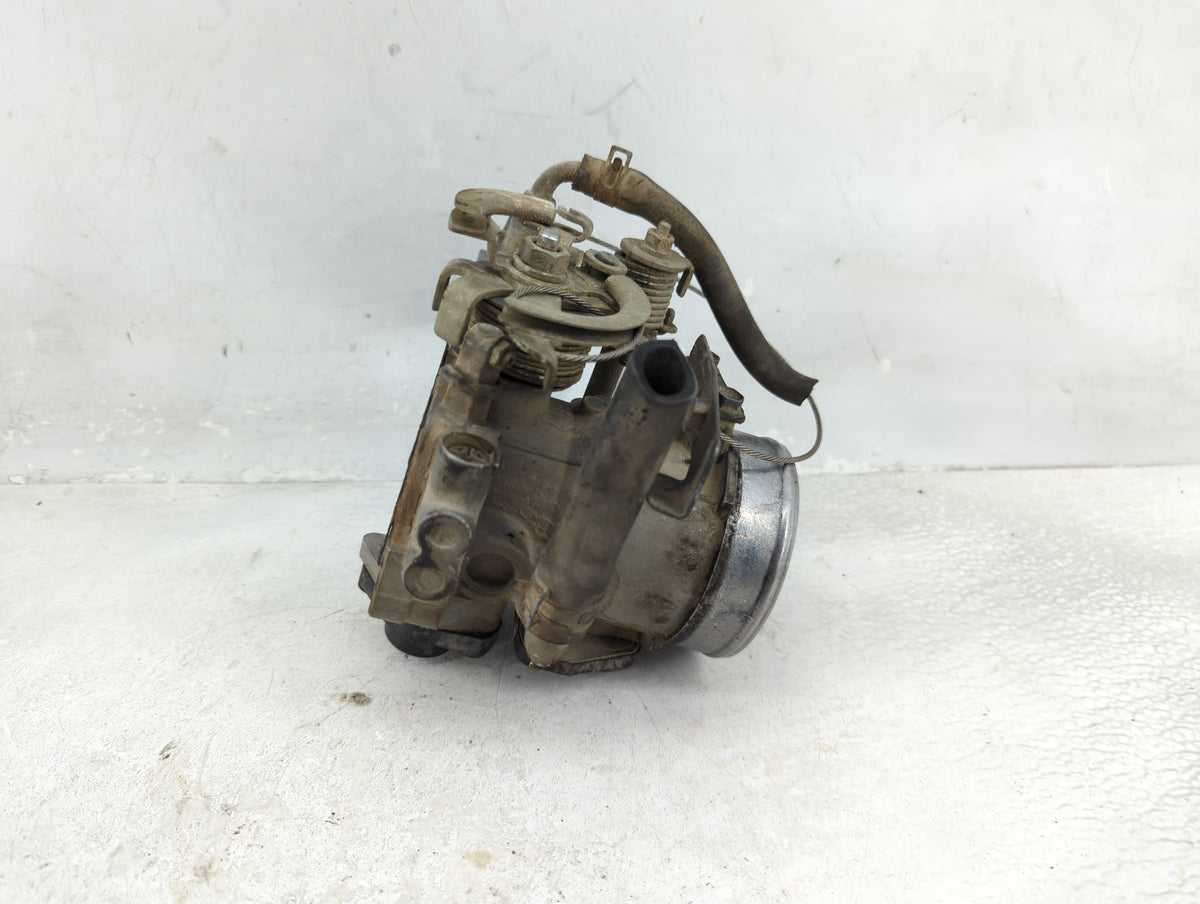 1996-1998 Suzuki Sidekick Throttle Body P/N:7204 AFH55M-13 Fits Fits 1996 1997 1998 1999 2000 2001 2002 OEM Used Auto Parts 