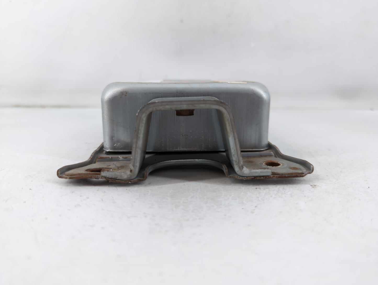 1995-1997 Toyota Avalon Chassis Control Module Ccm Bcm Body Control - Oemusedautoparts1.com