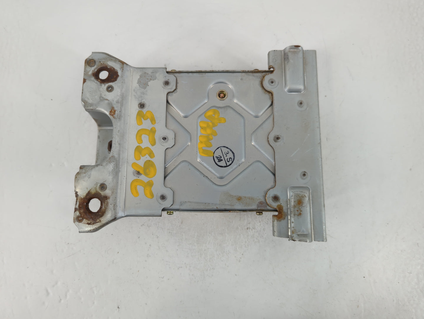 1995-1997 Toyota Avalon Chassis Control Module Ccm Bcm Body Control - Oemusedautoparts1.com