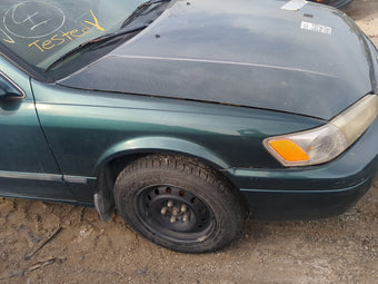 compare product 1997-2001 Toyota Camry Passenger Fender 1205391