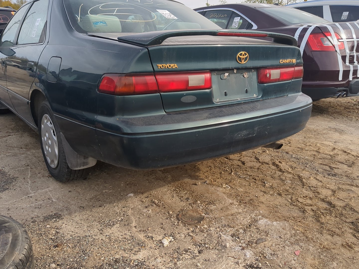 1997-1999 Toyota Camry Rear Bumper Assembly Oem - Oemusedautoparts1.com