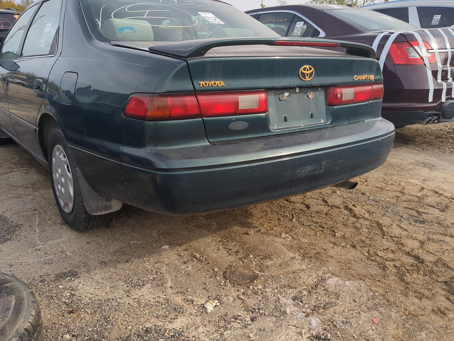 1997-1999 Toyota Camry Rear Bumper Assembly Oem - Oemusedautoparts1.com