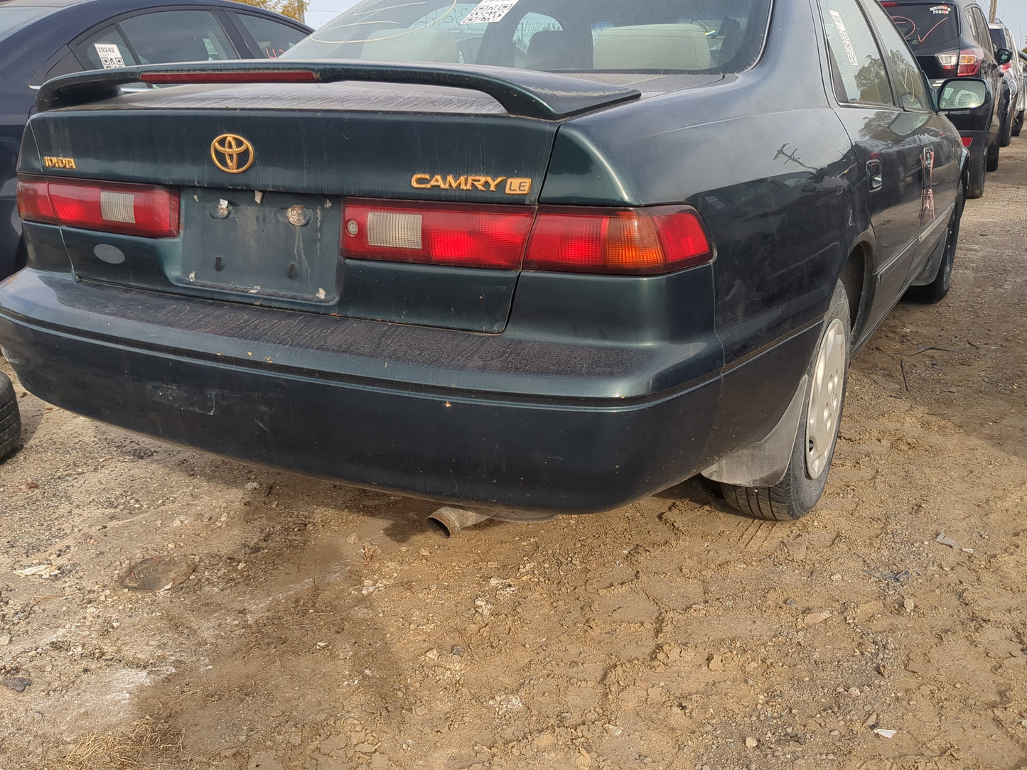 1997-1999 Toyota Camry Rear Bumper Assembly Oem - Oemusedautoparts1.com