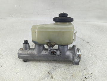 1995-2000 Toyota Camry Brake Master Cylinder 1290492 - Oemusedautoparts1.com