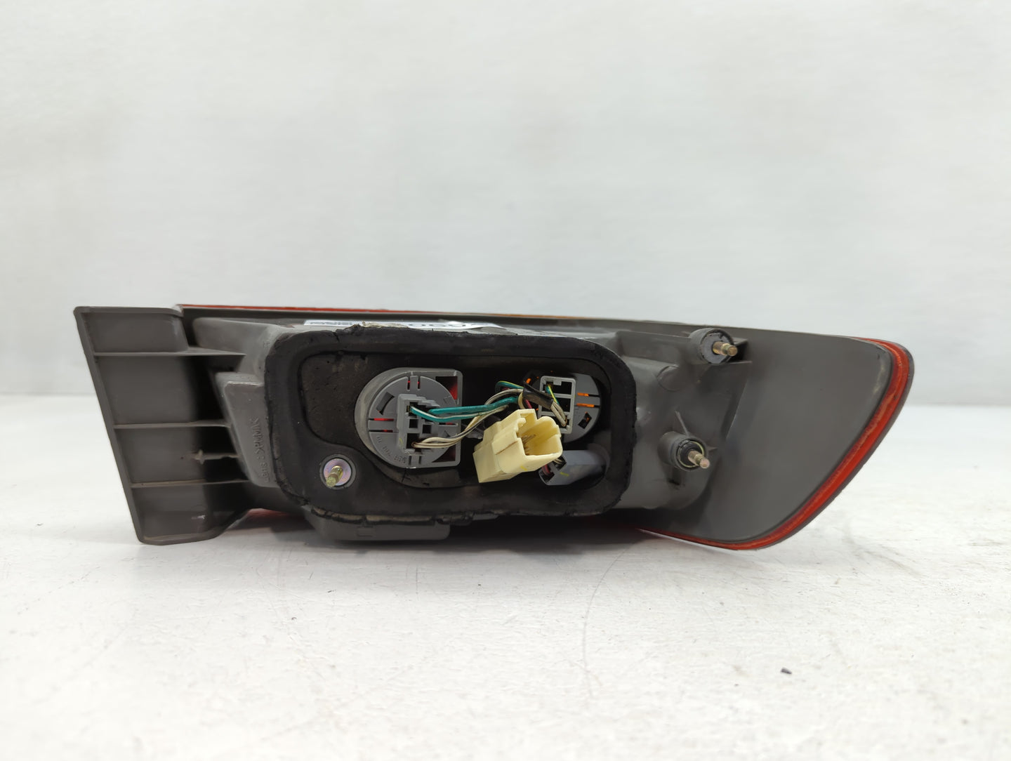 1997-1999 Toyota Camry Tail Light Assembly Passenger Right OEM Fits Fits 1997 1998 1999 OEM Used Auto Parts - Oemusedautopar