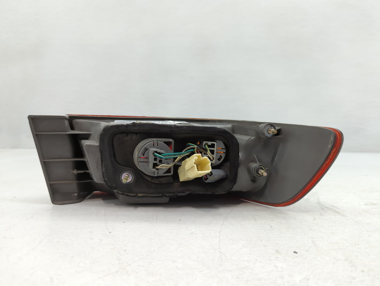 1997-1999 Toyota Camry Tail Light Assembly Passenger Right OEM Fits Fits 1997 1998 1999 OEM Used Auto Parts - Oemusedautopar