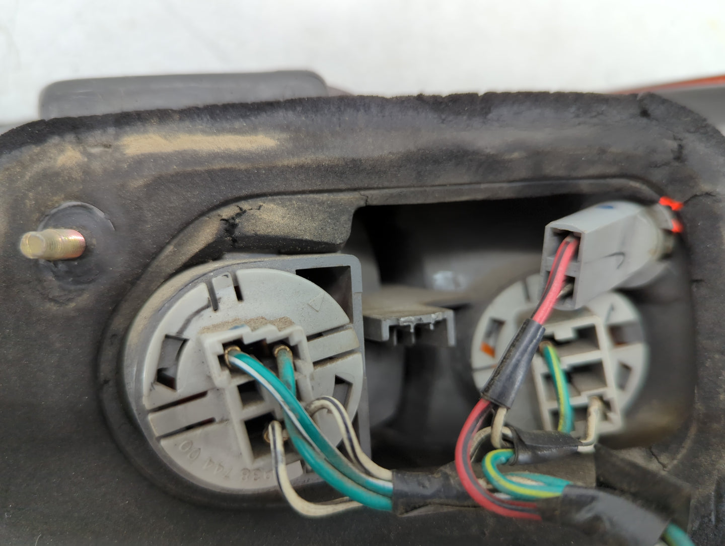 1997-1999 Toyota Camry Tail Light Assembly Driver Left OEM Fits Fits 1997 1998 1999 OEM Used Auto Parts - Oemusedautoparts1.