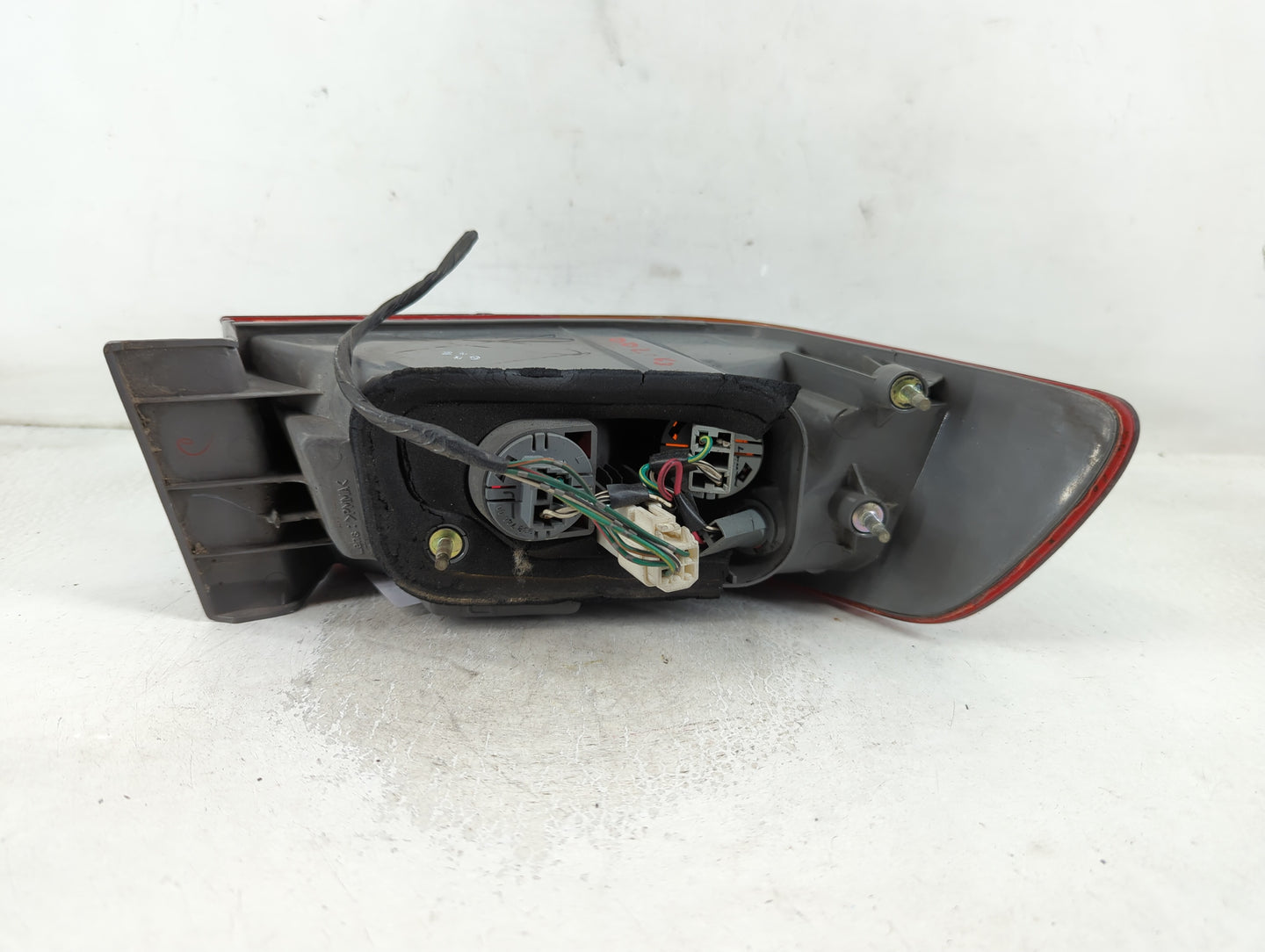 1997-1999 Toyota Camry Tail Light Assembly Driver Left OEM Fits Fits 1997 1998 1999 OEM Used Auto Parts - Oemusedautoparts1.