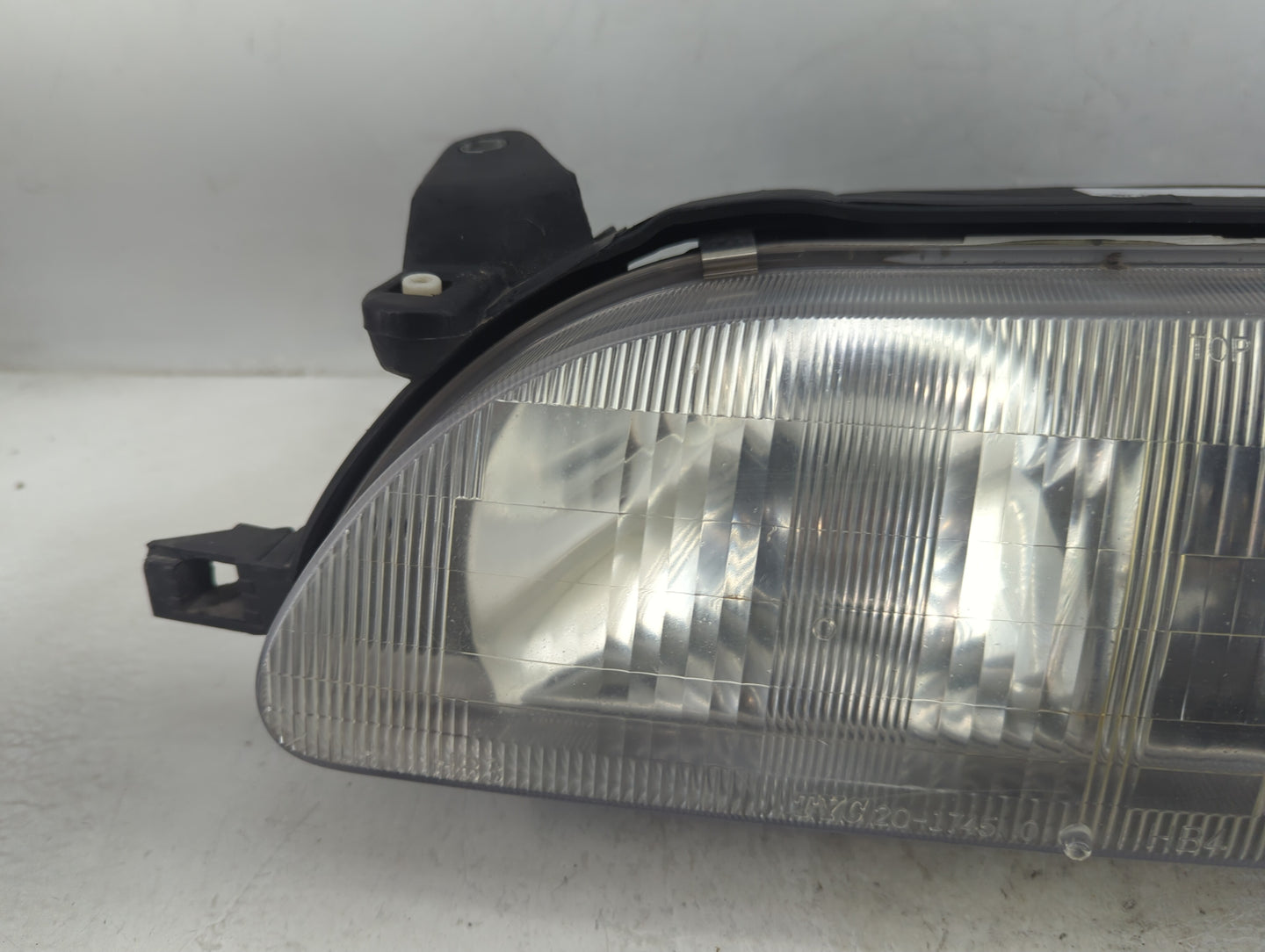 1994-1997 Toyota Corolla Driver Left Oem Head Light Headlight Lamp - Oemusedautoparts1.com