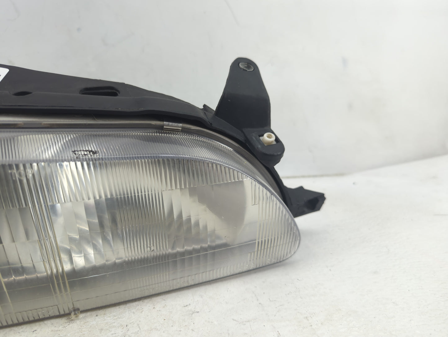 1994-1997 Toyota Corolla Passenger Right Oem Head Light Headlight Lamp - Oemusedautoparts1.com