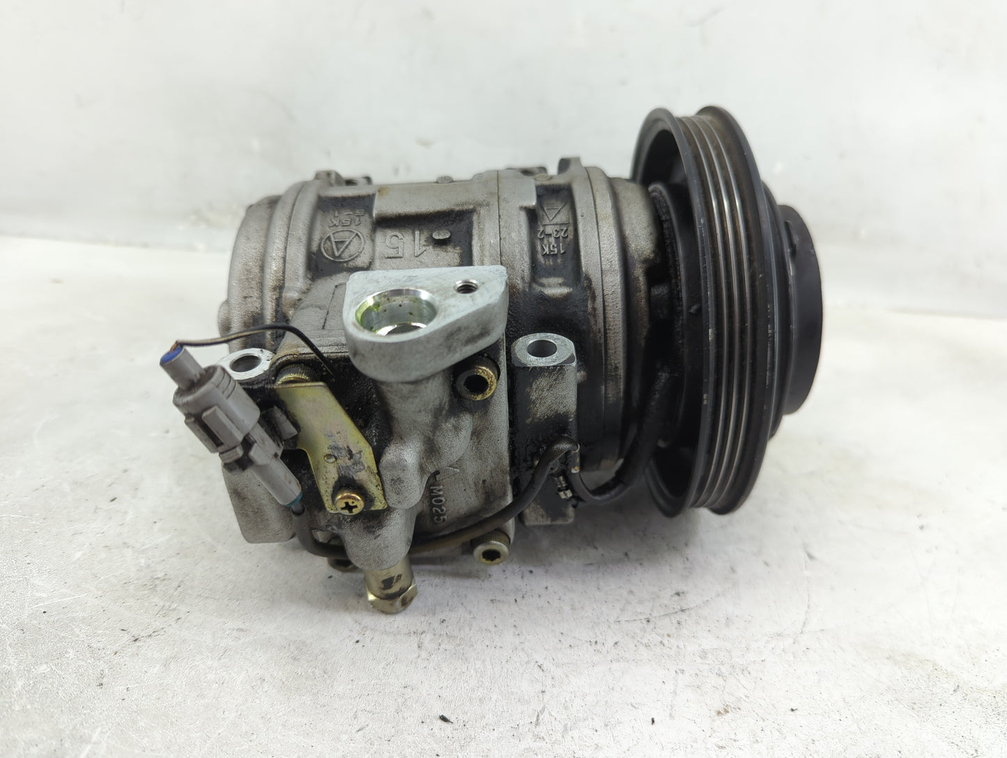 1994-1997 Toyota Corolla Air Conditioning A/c Ac Compressor Oem - Oemusedautoparts1.com