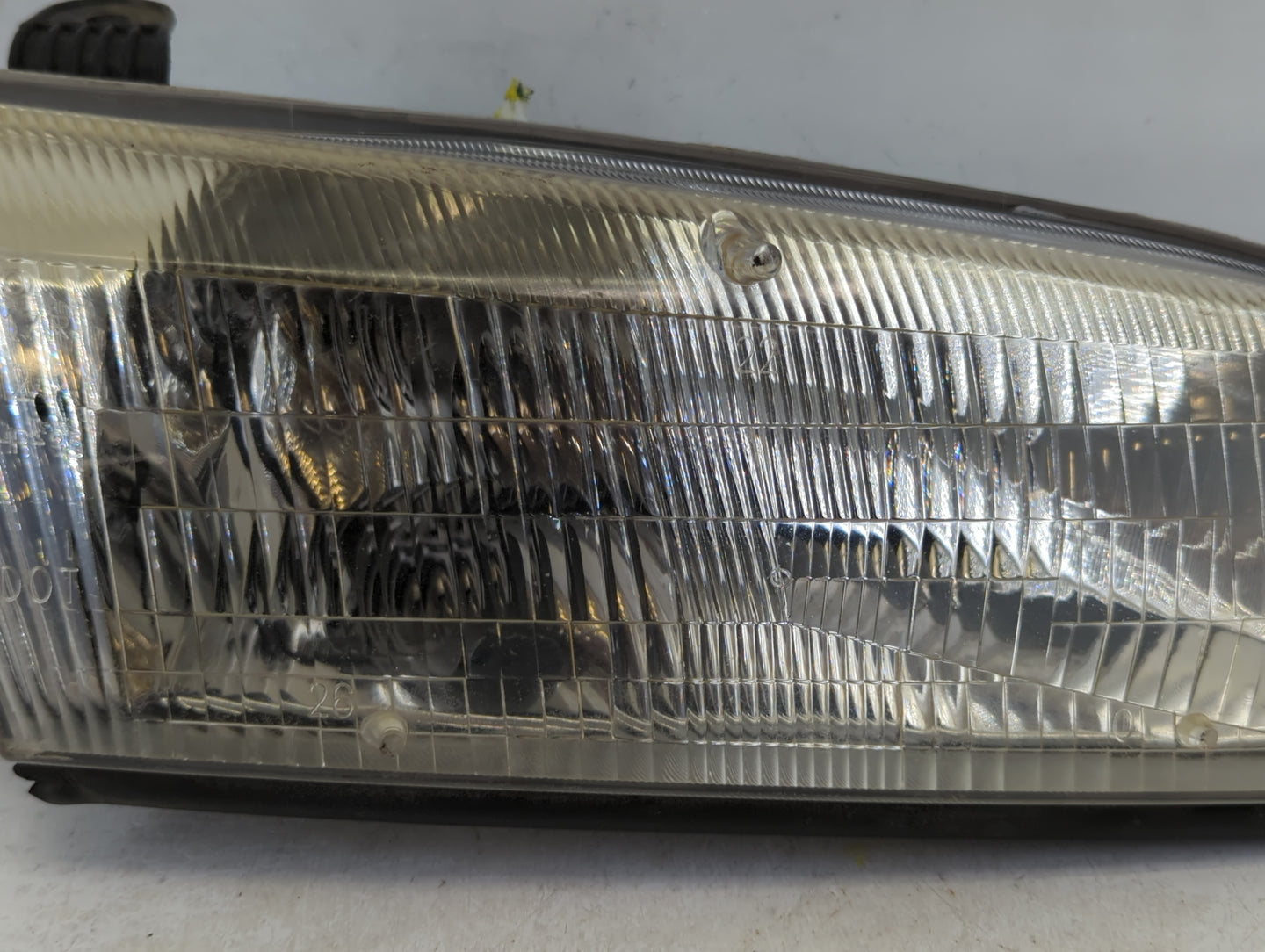 1994-1997 Toyota Corolla Passenger Right Oem Head Light Headlight Lamp - Oemusedautoparts1.com