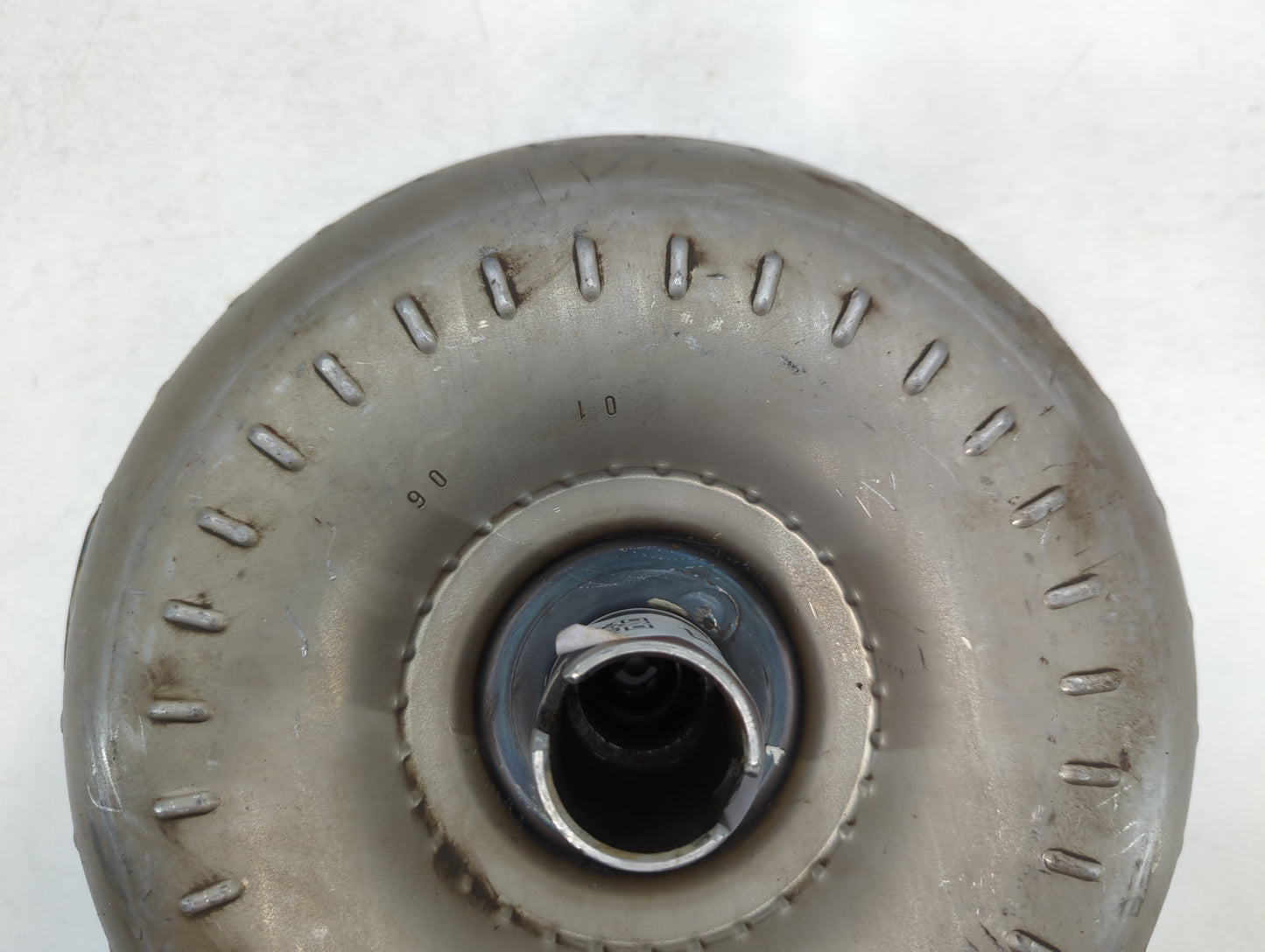 1995-1997 Toyota Land Cruiser Torque Converter Automatic Transmission OEM Fits Fits 1995 1996 1997 OEM Used Auto Parts - Oem