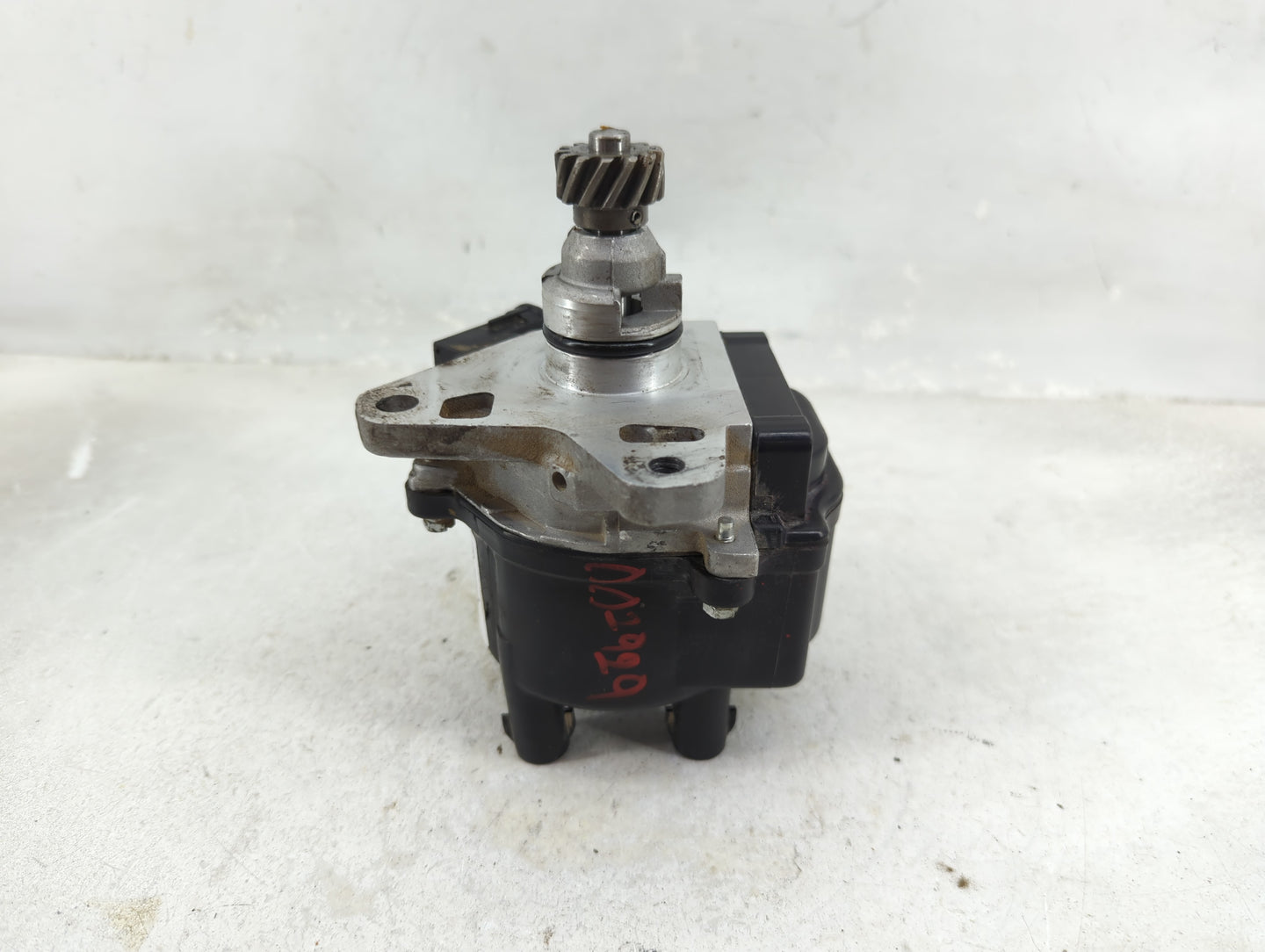 1995-1997 Toyota Tacoma Engine Ignition Distributor OEM P/N:90919-02164 Fits Fits 1995 1996 1997 OEM Used Auto Parts - Oemus