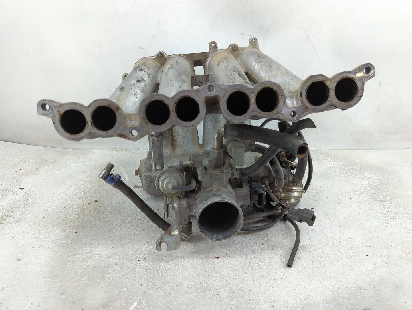 1995-1999 Toyota Tacoma Air Intake Manifold Fits Fits 1995 1996 1997 1998 1999 OEM Used Auto Parts - Oemusedautoparts1.com