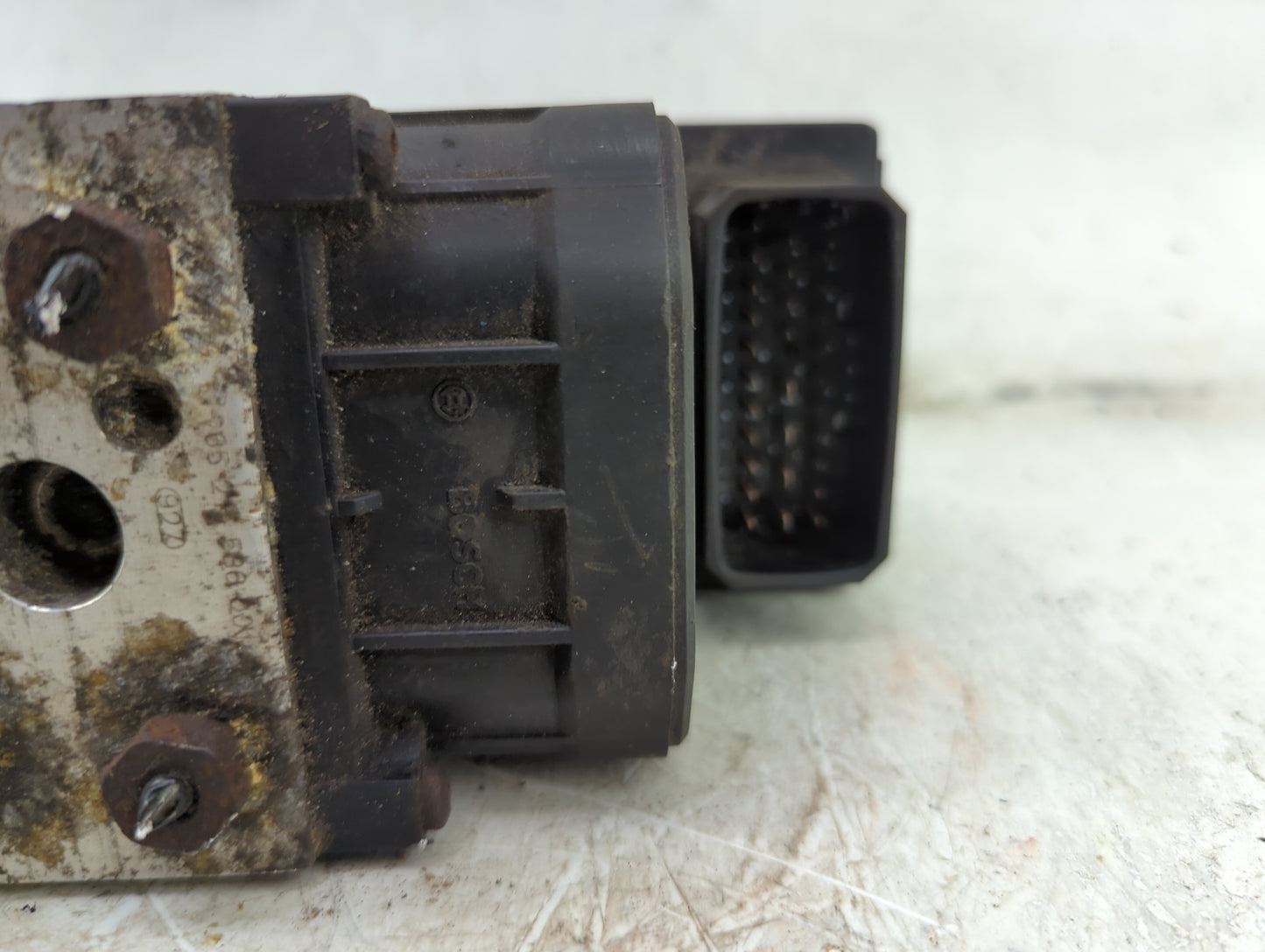 1999-2002 Audi A4 ABS Pump Control Module Replacement P/N:0273004284 0265220421 Fits Fits 1999 2000 2001 2002 2003 2004 2005