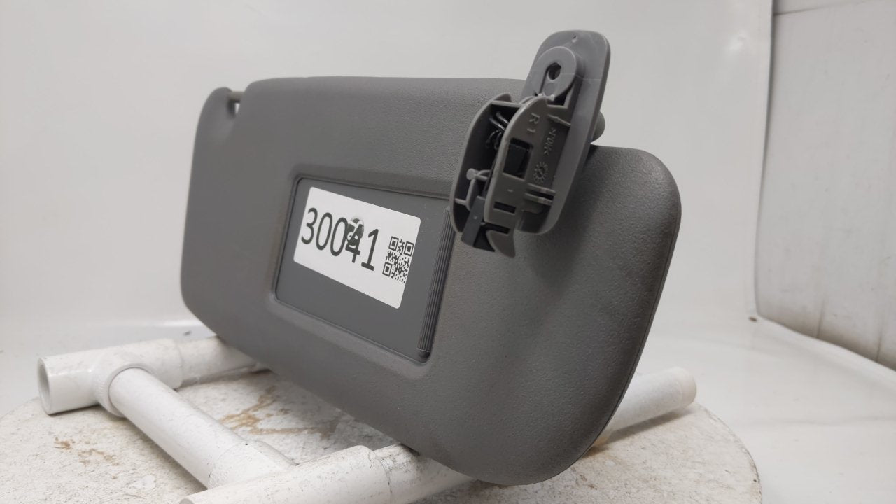 1998 Audi A4 Sun Visor Shade Replacement Passenger Right Mirror Fits OEM Used Auto Parts - Oemusedautoparts1.com