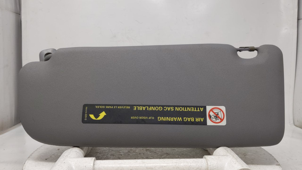 1998 Audi A4 Sun Visor Shade Replacement Passenger Right Mirror Fits OEM Used Auto Parts - Oemusedautoparts1.com