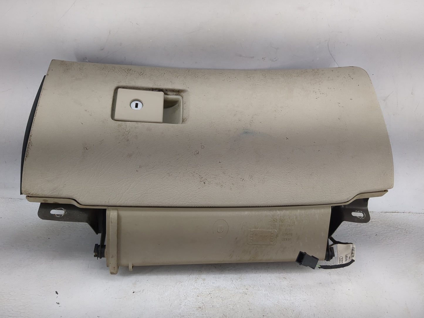 1998 Audi A6 Passenger Glove Box Door Storage Compartment Beige - Oemusedautoparts1.com