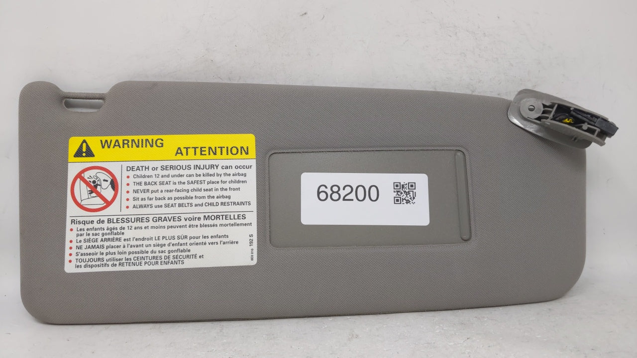 1998 Audi A6 Sun Visor Shade Replacement Passenger Right Mirror Fits OEM Used Auto Parts - Oemusedautoparts1.com