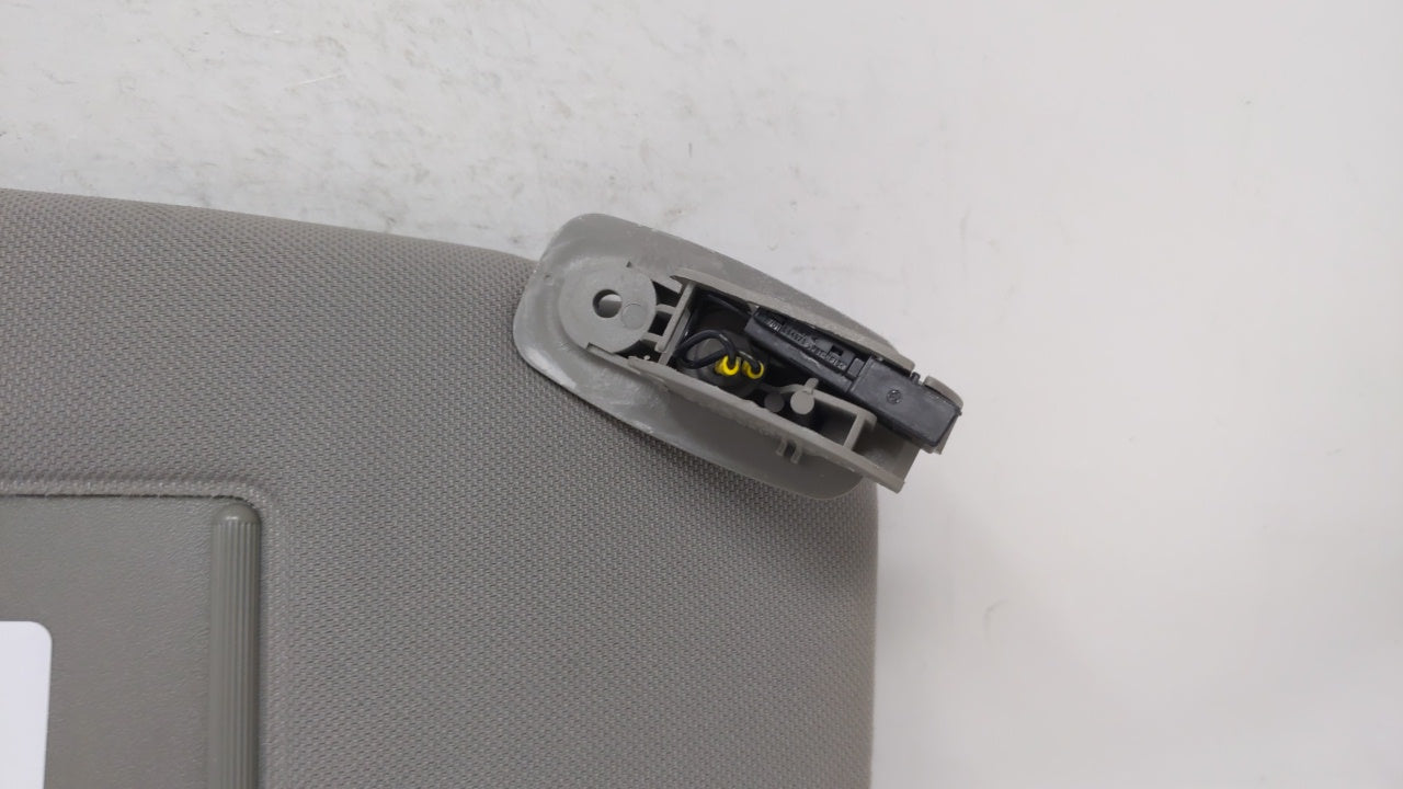 1998 Audi A6 Sun Visor Shade Replacement Passenger Right Mirror Fits OEM Used Auto Parts - Oemusedautoparts1.com