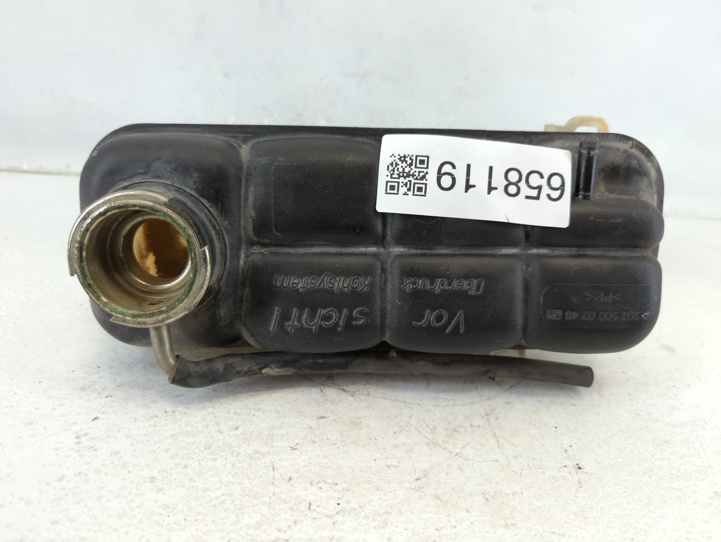 1998 Bmw 230i Windshield Washer Fluid Reservoir Bottle Oem - Oemusedautoparts1.com
