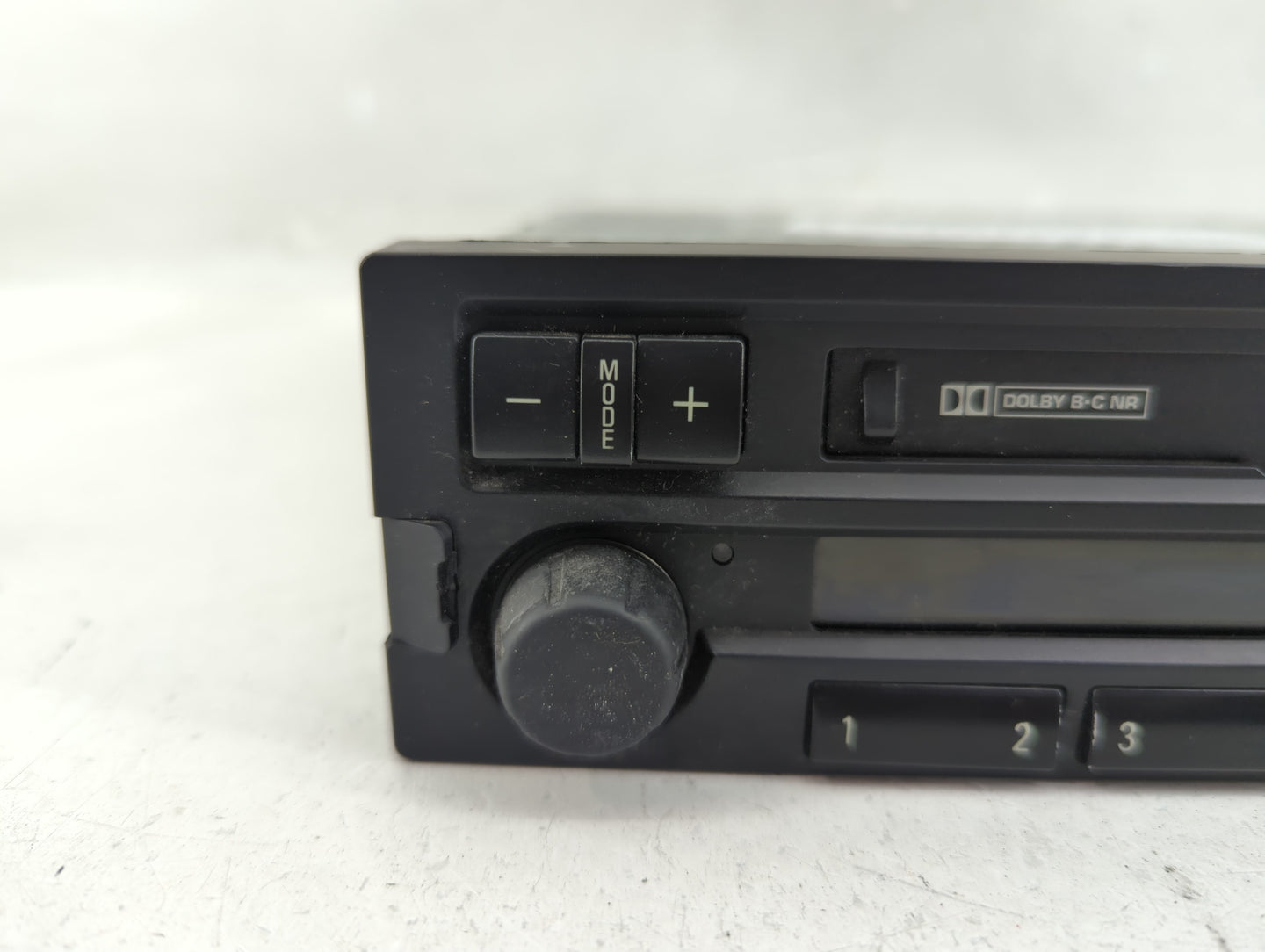 1998-1999 Bmw 323i Radio AM FM Cd Player Receiver Replacement P/N:380 233 Fits Fits 1998 1999 OEM Used Auto Parts - Oemuseda
