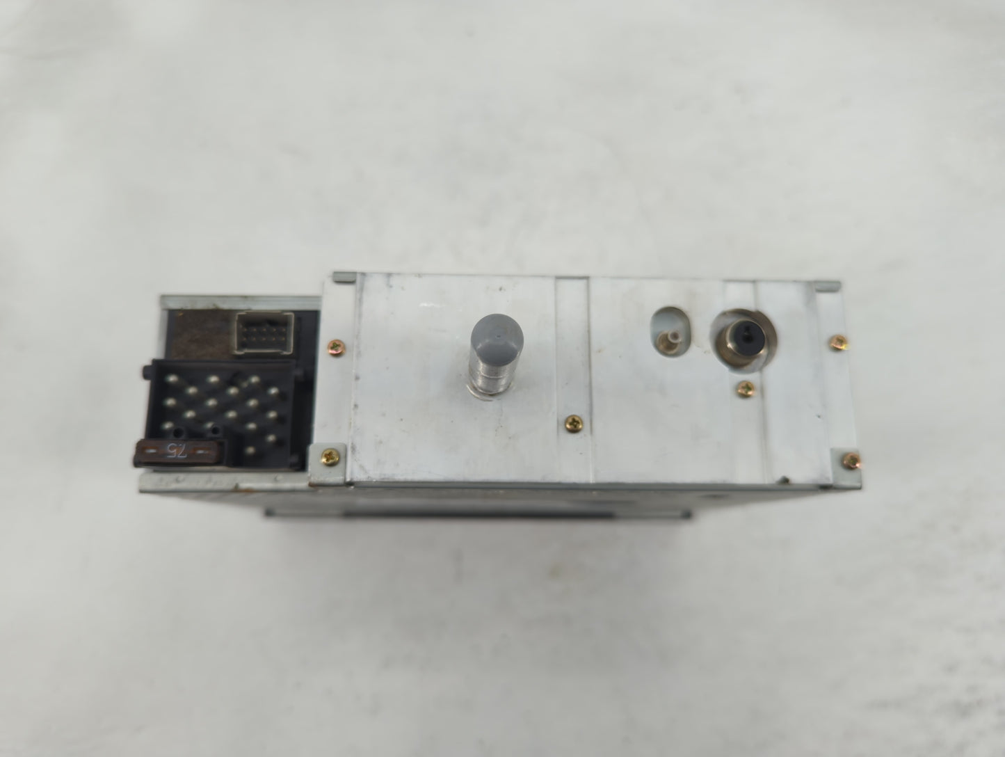 1998-1999 Bmw 323i Radio AM FM Cd Player Receiver Replacement P/N:380 233 Fits Fits 1998 1999 OEM Used Auto Parts - Oemuseda