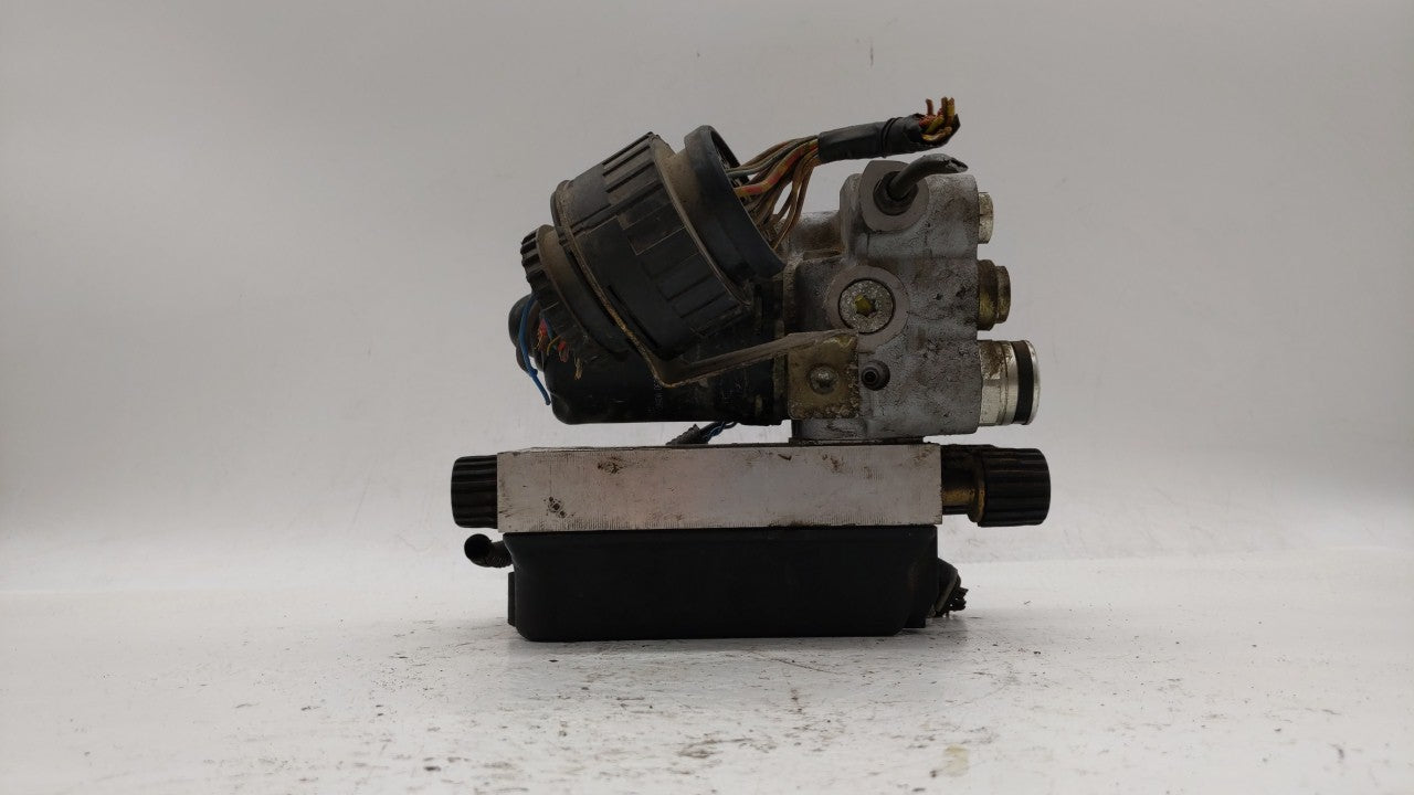1998-1999 Bmw 328i ABS Pump Control Module Replacement Fits Fits 1997 1998 1999 OEM Used Auto Parts - Oemusedautoparts1.com