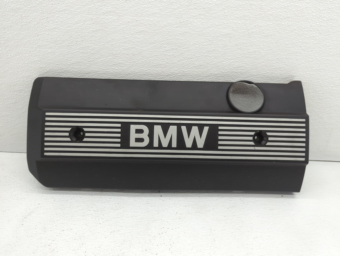 1998 Bmw 528i Engine Cover - Oemusedautoparts1.com