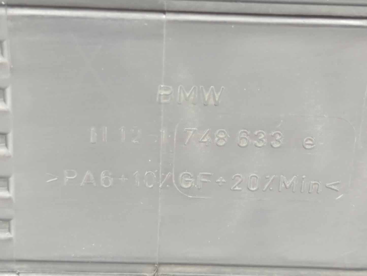 1998 Bmw 528i Engine Cover - Oemusedautoparts1.com