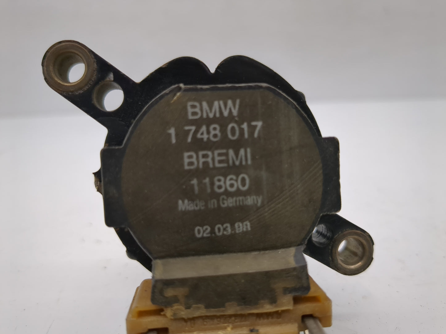 1997-2001 Bmw 740i Ignition Coil Igniter Pack - Oemusedautoparts1.com