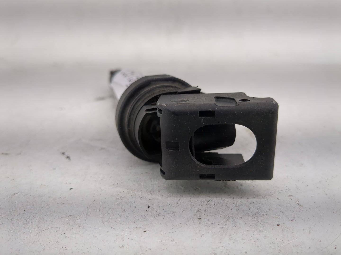1997-2001 Bmw 740i Ignition Coil Igniter Pack - Oemusedautoparts1.com