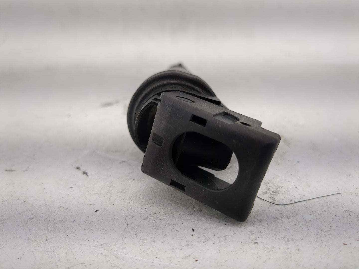 1997-2001 Bmw 740i Ignition Coil Igniter Pack - Oemusedautoparts1.com