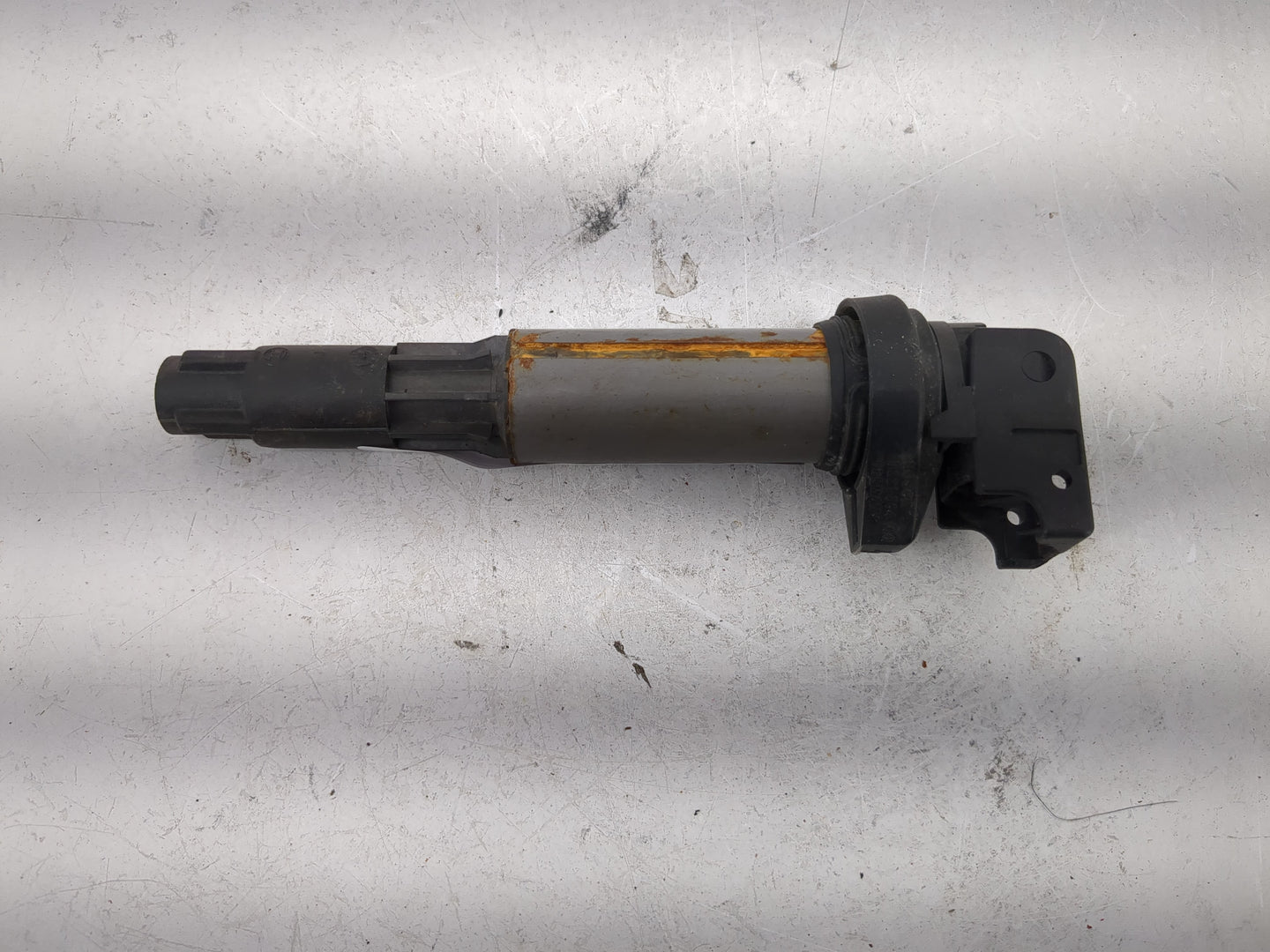 1997-2001 Bmw 740i Ignition Coil Igniter Pack - Oemusedautoparts1.com