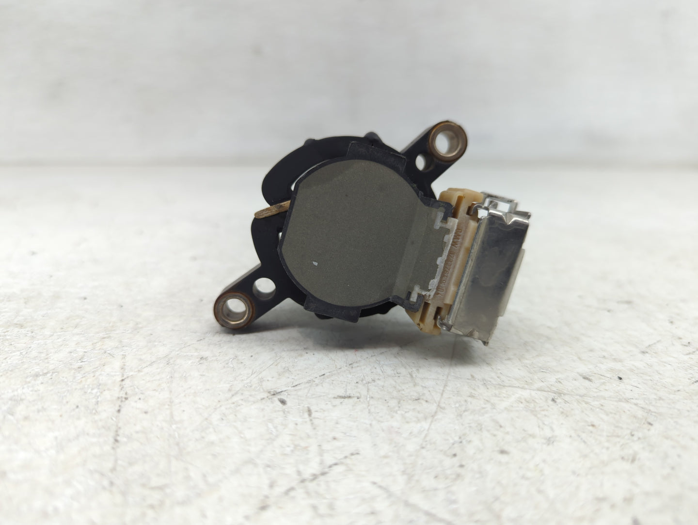 1998 Bmw Z3 Ignition Coil Igniter Pack - Oemusedautoparts1.com