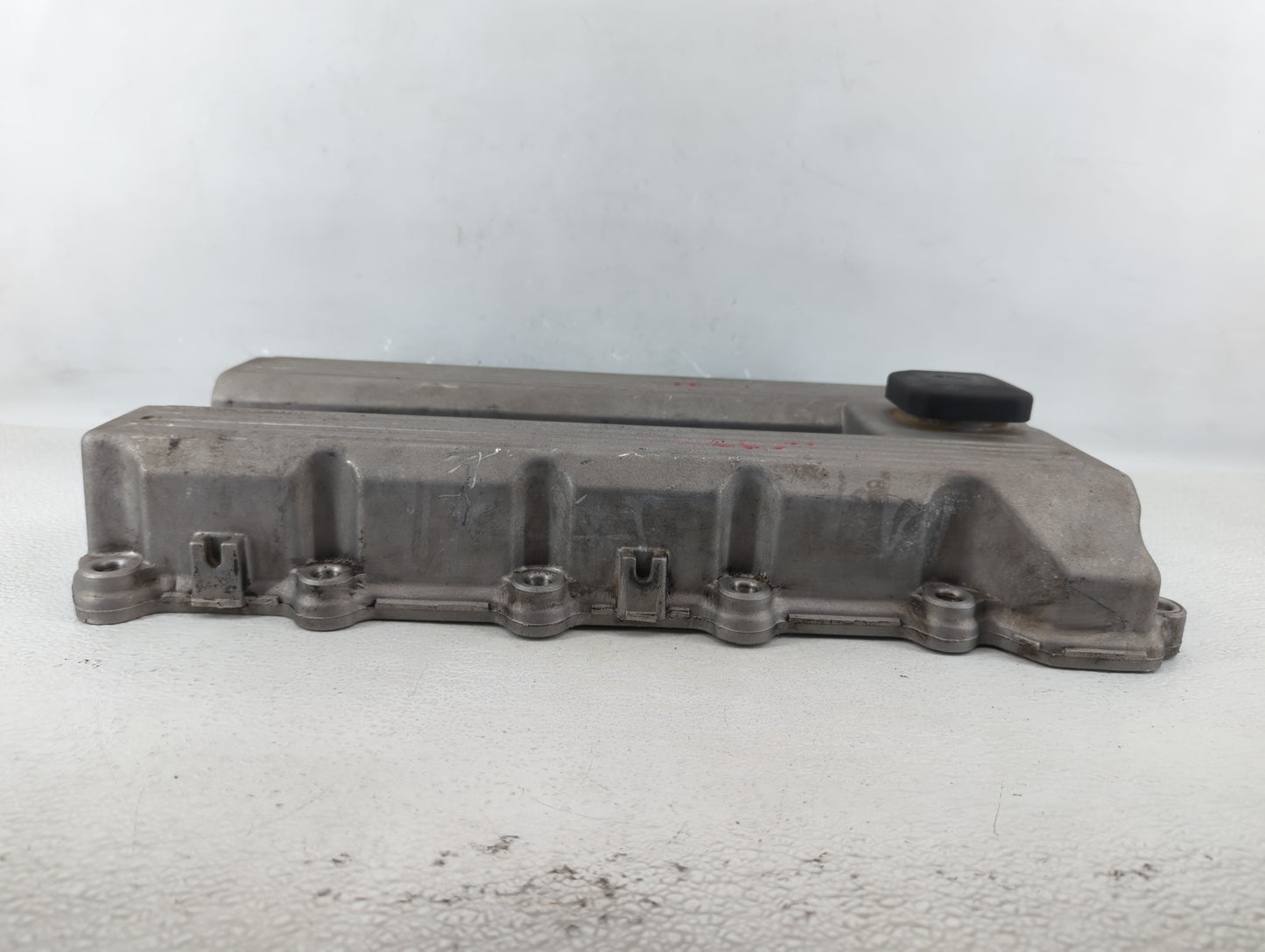 1998 Bmw Z3 valve head cover - Oemusedautoparts1.com