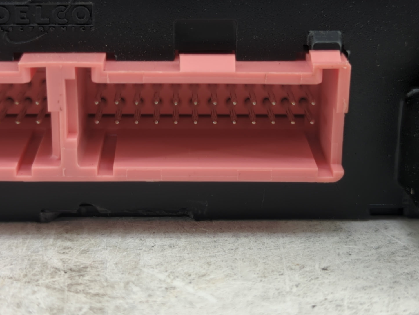 1997-1998 Buick Century Body Control Module Bcm Inner Cabin Fuse Box - Oemusedautoparts1.com