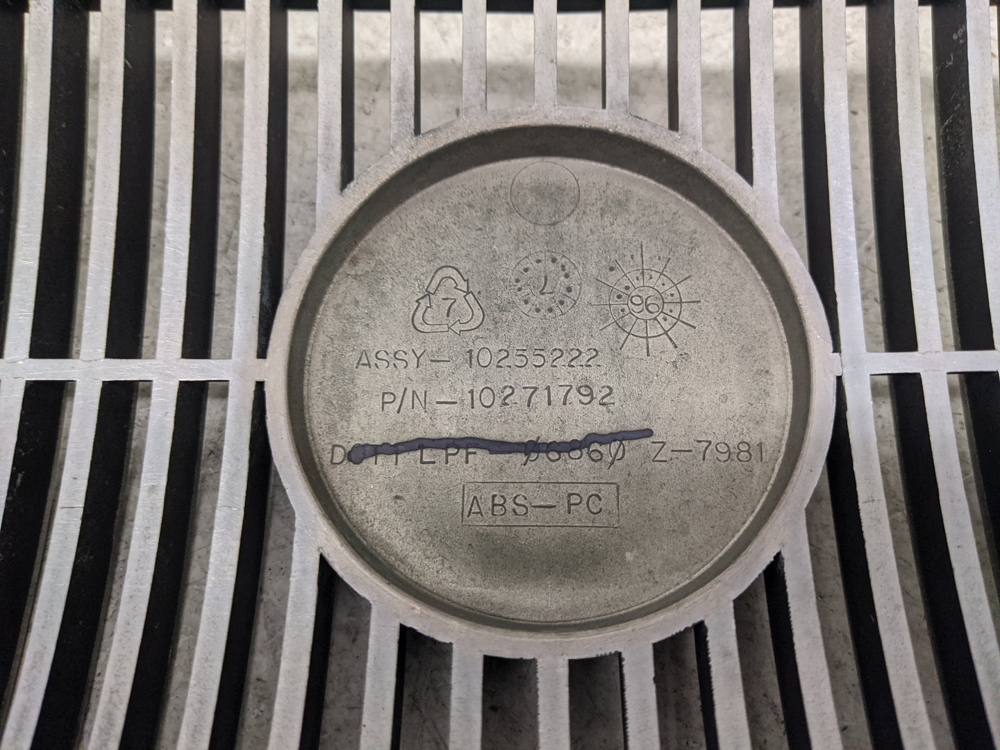 1997-2002 Buick Century Front Grille Bumper Not Included - Oemusedautoparts1.com