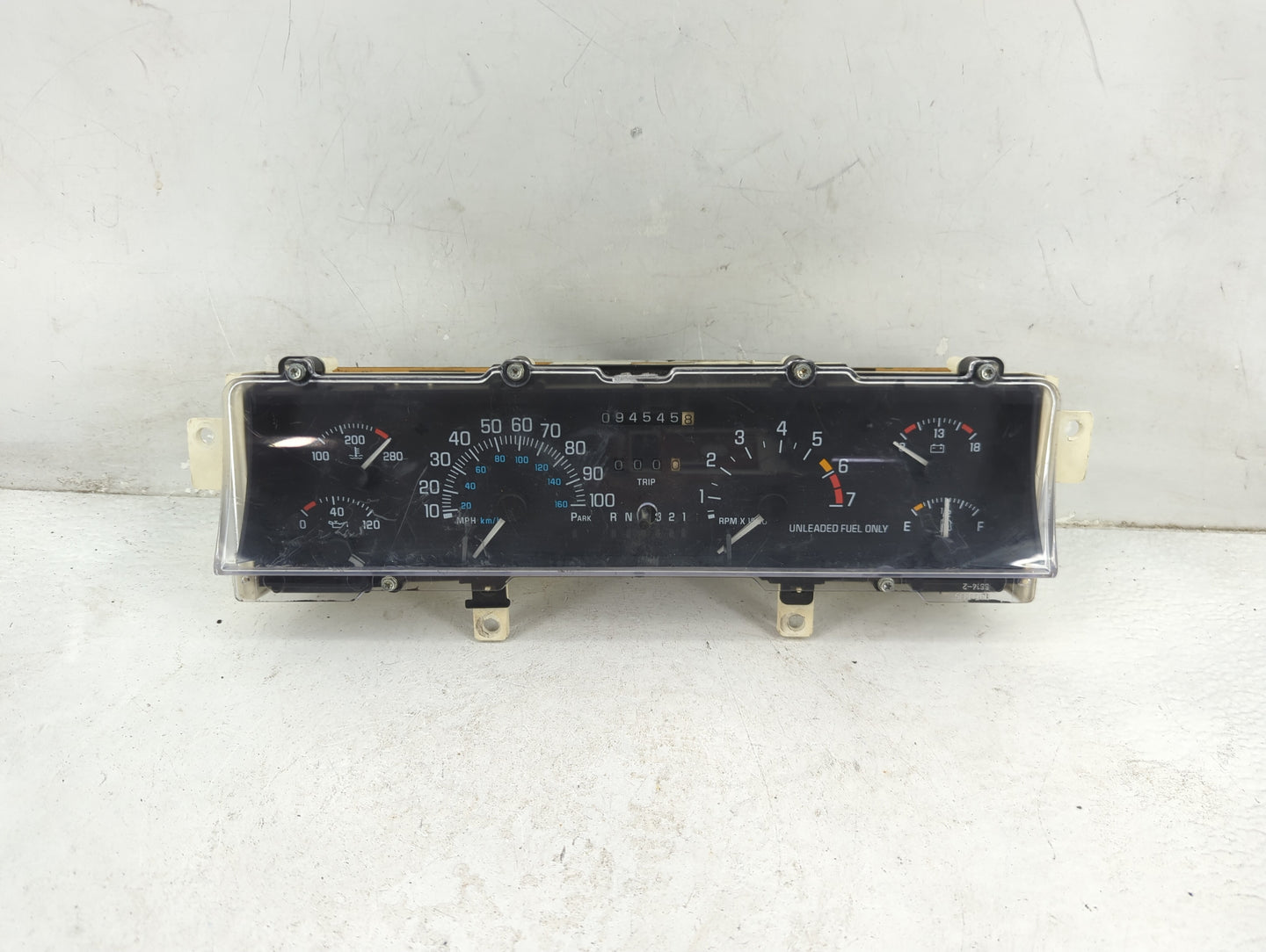 1997-1999 Buick Lesabre Instrument Cluster Speedometer Gauges P/N:16138835 6614-2 Fits Fits 1997 1998 1999 OEM Used Auto Par