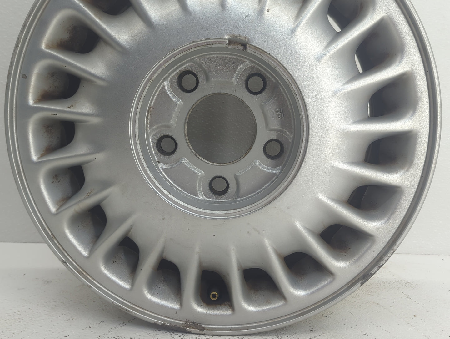 1997-2001 Buick Lesabre Oem Wheel Rim - Oemusedautoparts1.com