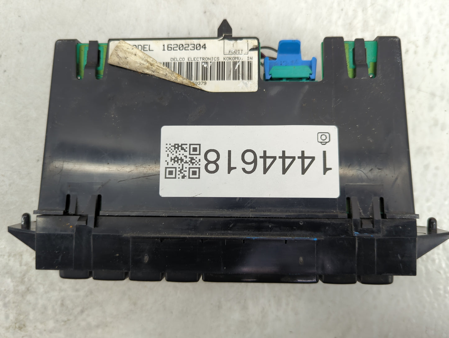 1997-2005 Buick Park Avenue Climate Control Module Temperature AC/Heater Replacement P/N:16202304 Fits OEM Used Auto Parts -