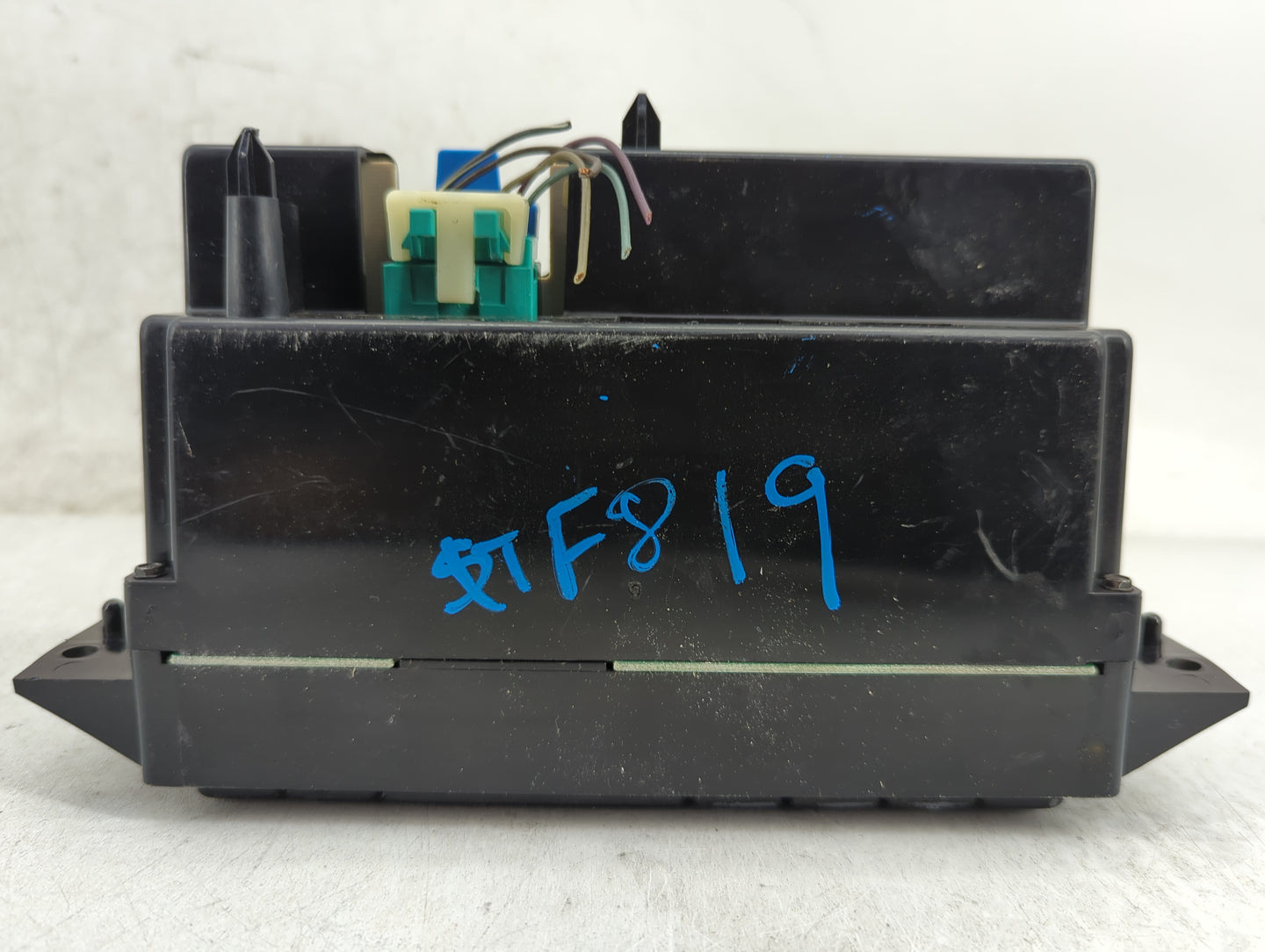 1997-2005 Buick Park Avenue Climate Control Module Temperature AC/Heater Replacement P/N:16202304 Fits OEM Used Auto Parts -