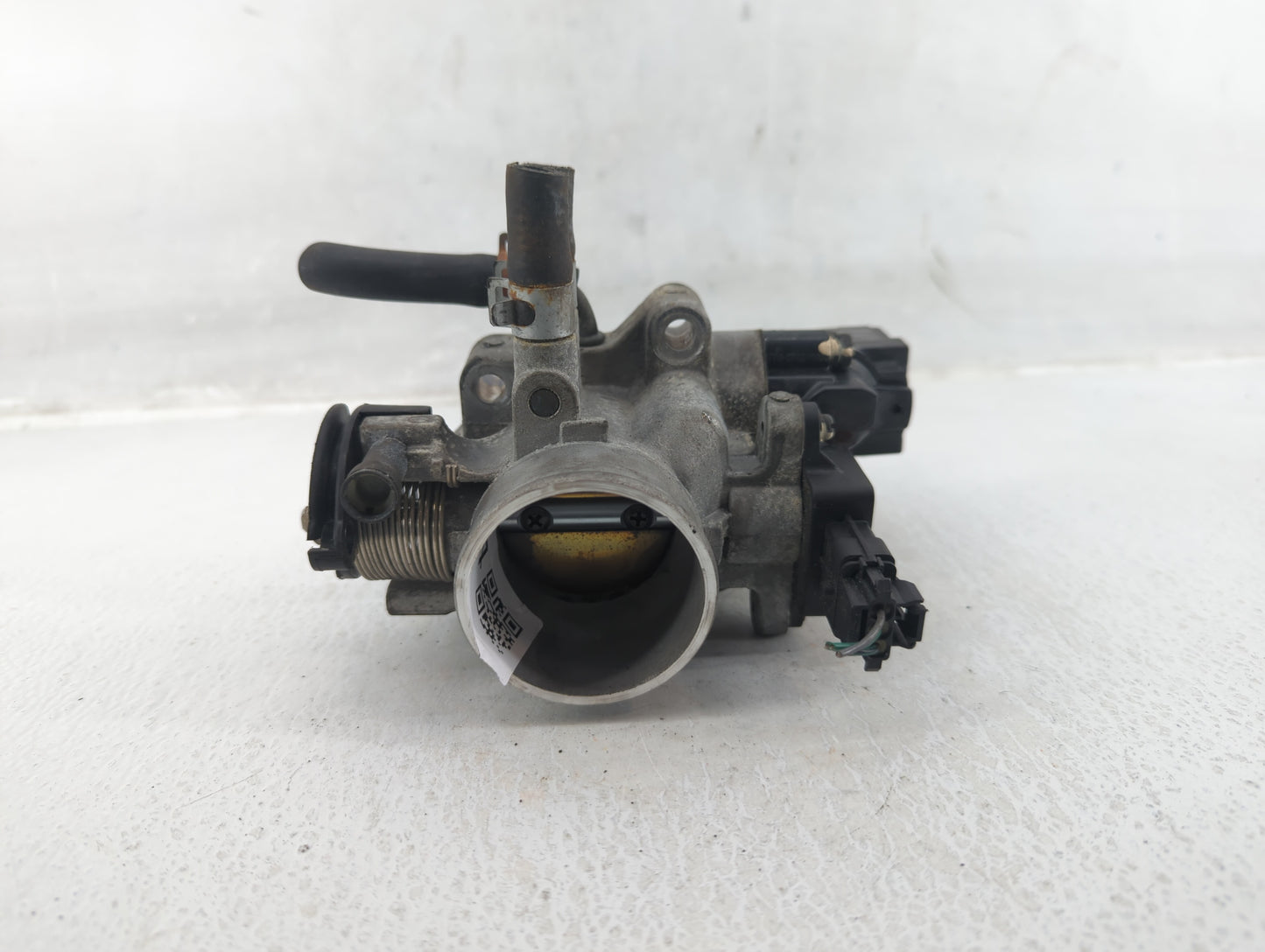 1998 Buick Park Avenue Throttle Body P/N:72321B Fits OEM Used Auto Parts - Oemusedautoparts1.com