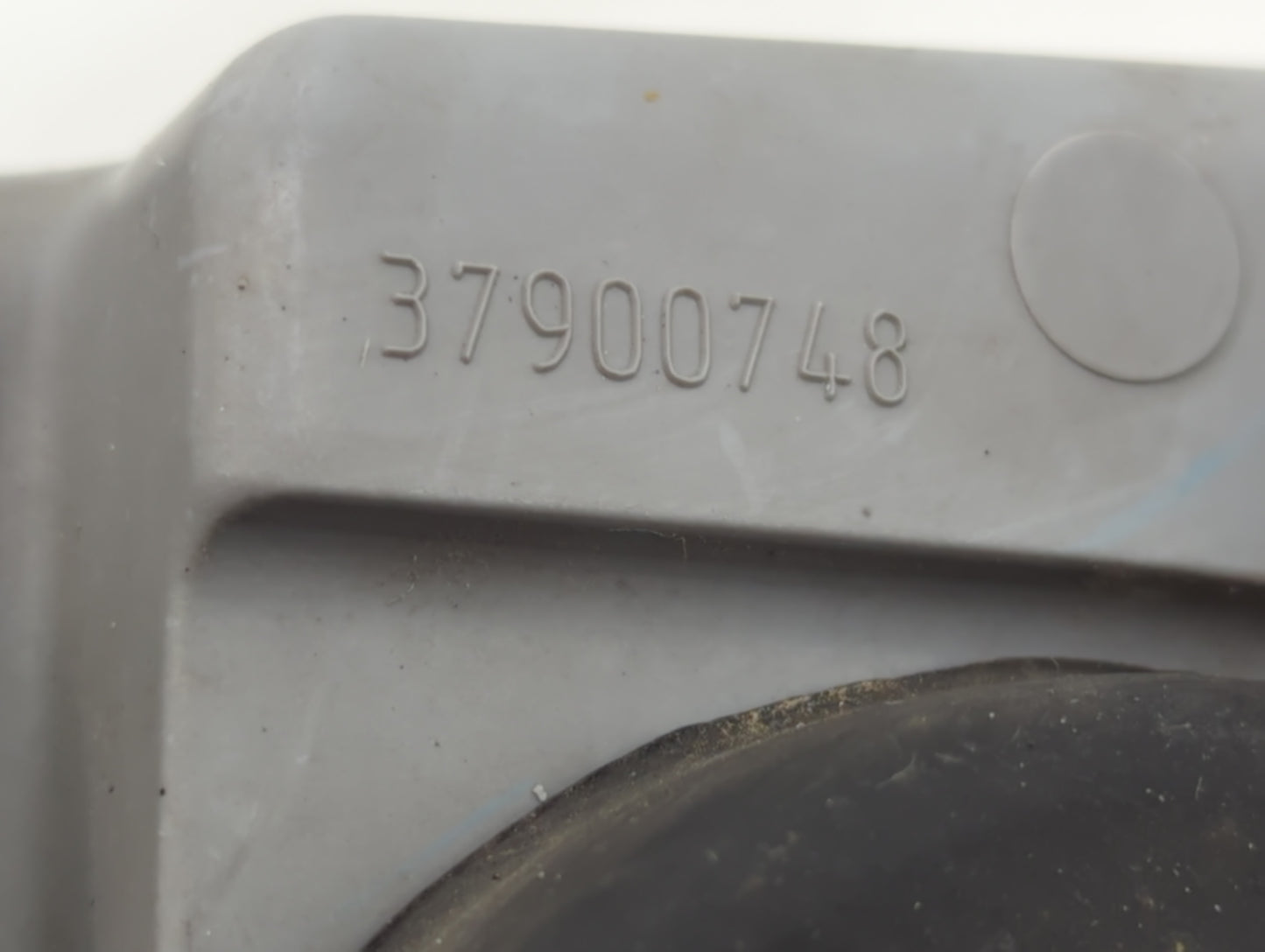 1997-2004 Buick Regal Passenger Right Oem Head Light Headlight Lamp - Oemusedautoparts1.com