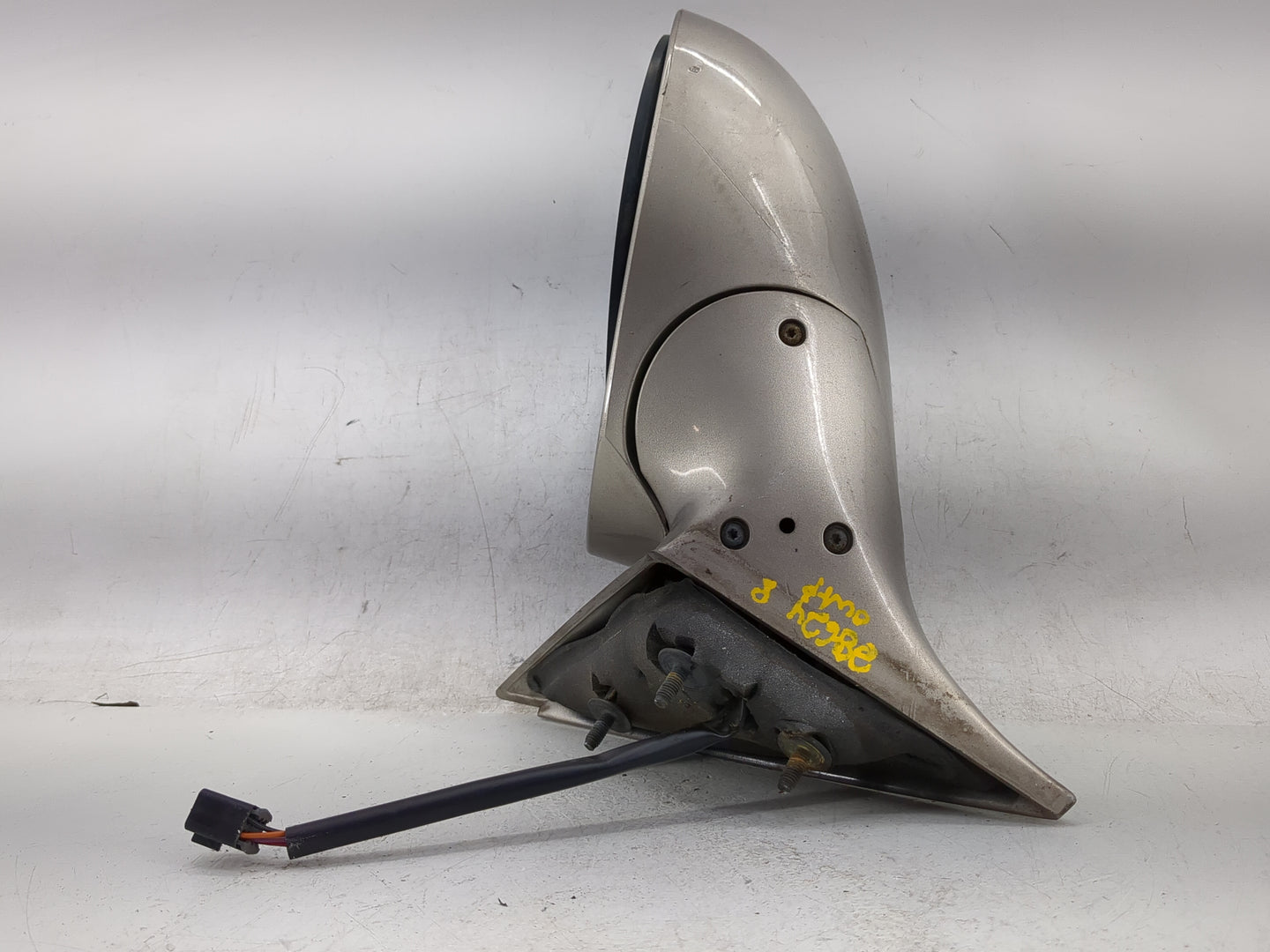 1997-2002 Buick Regal Passenger Side View Mirror - Right Door Mirror OEM Used - Oemusedautoparts1.com