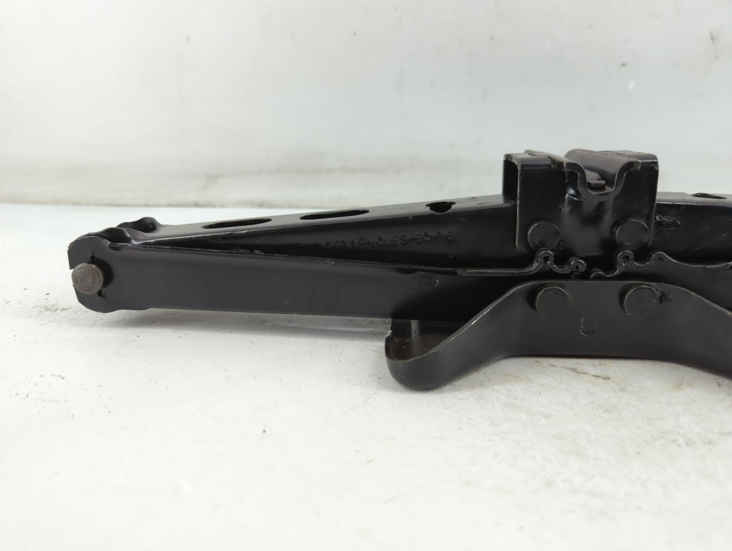 1998 Buick Regal Spare Scissor Car Jack - Oemusedautoparts1.com