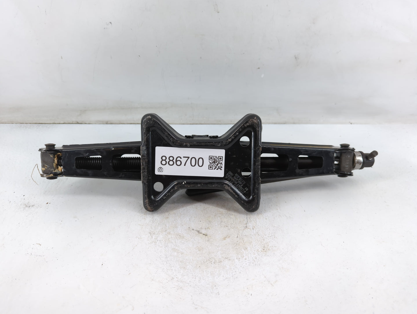 1998 Buick Regal Spare Scissor Car Jack - Oemusedautoparts1.com